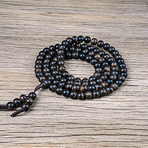 Vòng Trầm Hương 108 Hạt CH55